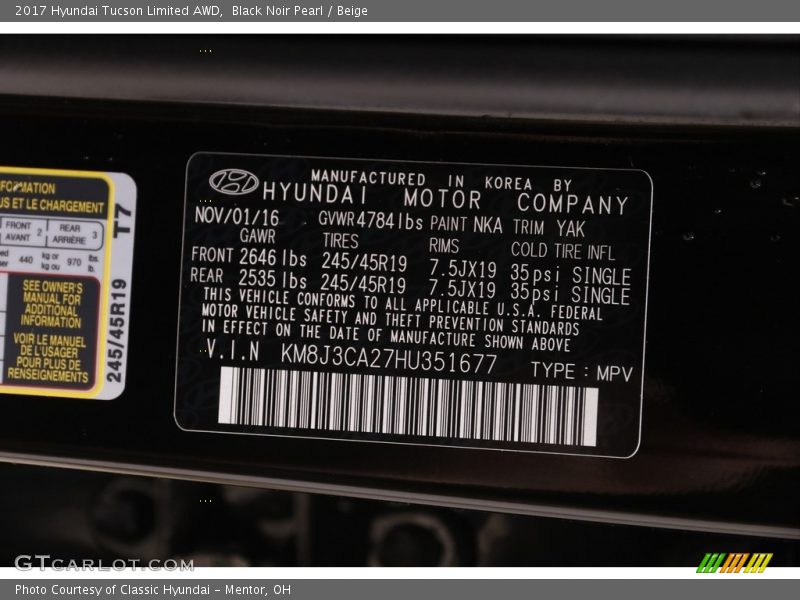 Black Noir Pearl / Beige 2017 Hyundai Tucson Limited AWD