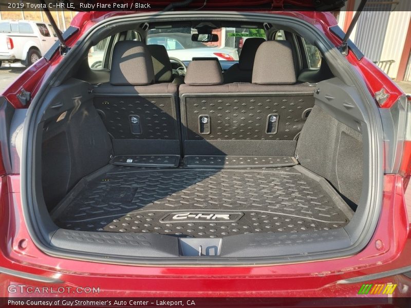 Ruby Flare Pearl / Black 2019 Toyota C-HR LE