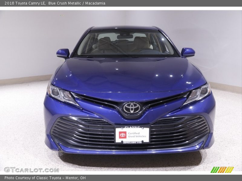 Blue Crush Metallic / Macadamia 2018 Toyota Camry LE