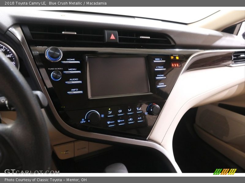 Blue Crush Metallic / Macadamia 2018 Toyota Camry LE