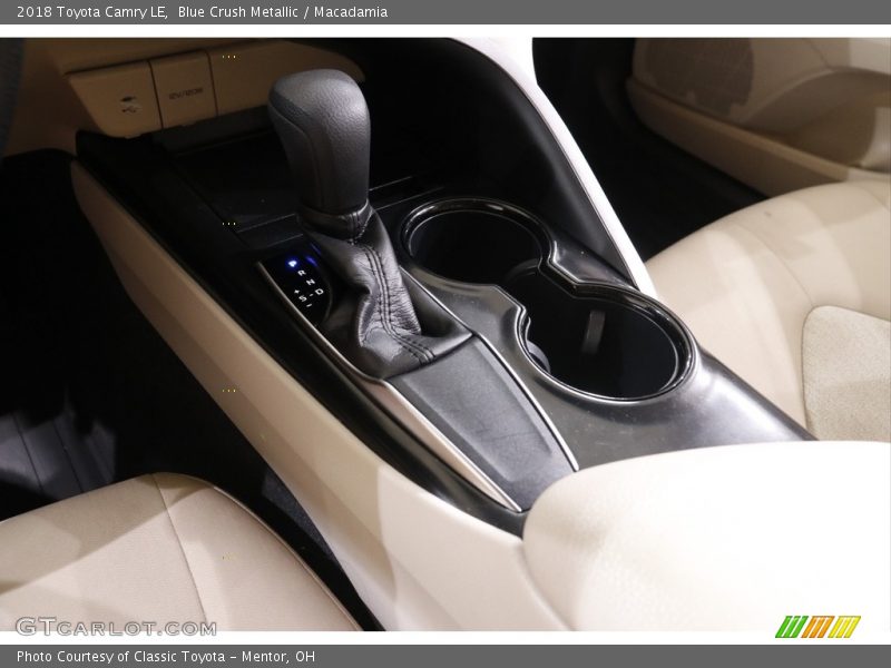 Blue Crush Metallic / Macadamia 2018 Toyota Camry LE
