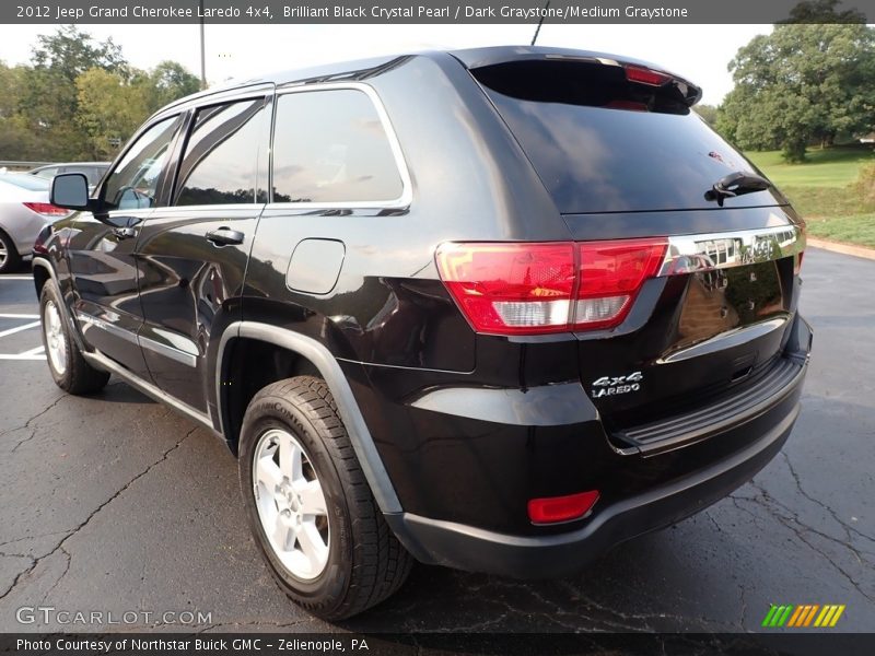 Brilliant Black Crystal Pearl / Dark Graystone/Medium Graystone 2012 Jeep Grand Cherokee Laredo 4x4