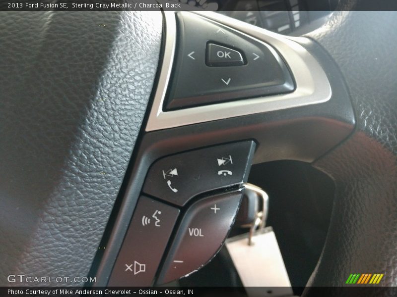 Sterling Gray Metallic / Charcoal Black 2013 Ford Fusion SE