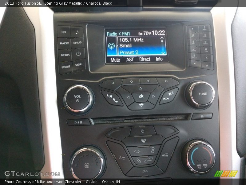 Sterling Gray Metallic / Charcoal Black 2013 Ford Fusion SE