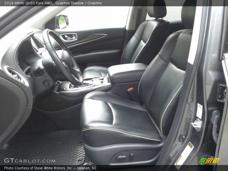  2019 QX60 Pure AWD Graphite Interior
