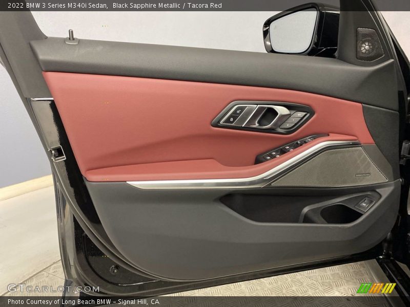 Door Panel of 2022 3 Series M340i Sedan