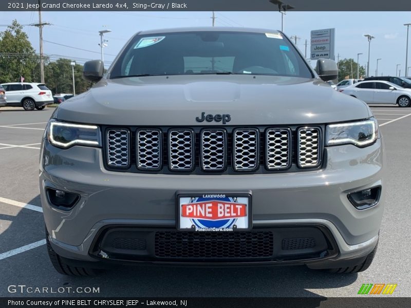 Sting-Gray / Black 2021 Jeep Grand Cherokee Laredo 4x4