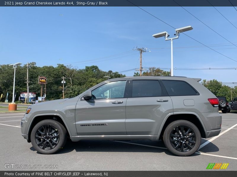  2021 Grand Cherokee Laredo 4x4 Sting-Gray
