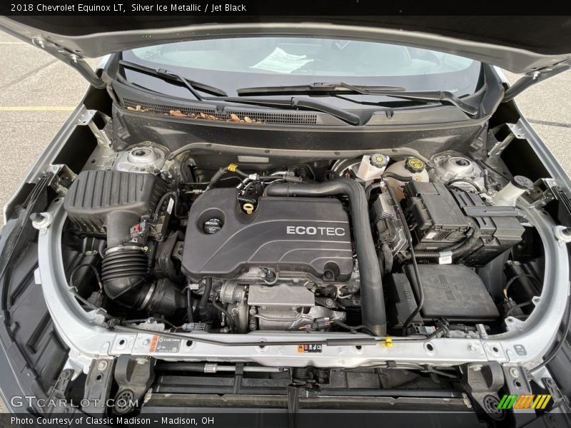 Silver Ice Metallic / Jet Black 2018 Chevrolet Equinox LT