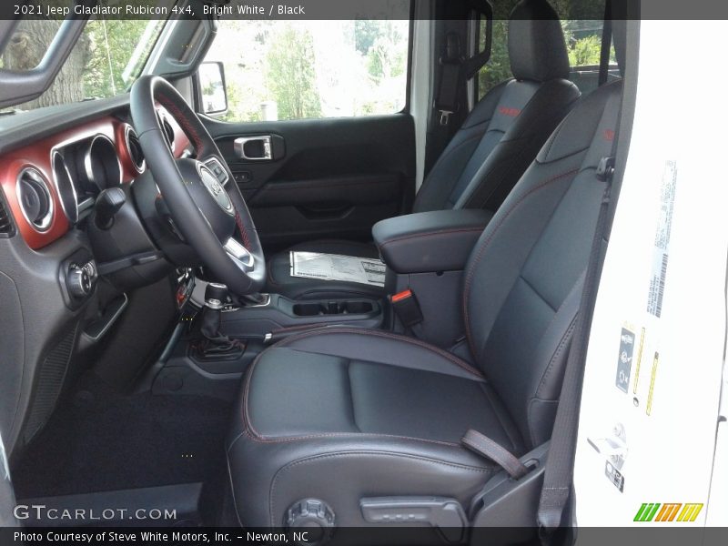 Bright White / Black 2021 Jeep Gladiator Rubicon 4x4