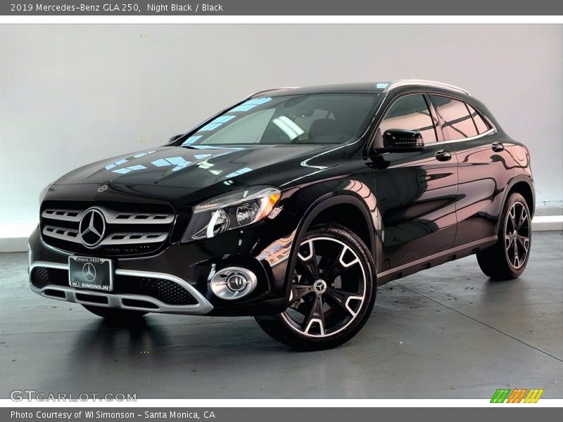 Night Black / Black 2019 Mercedes-Benz GLA 250