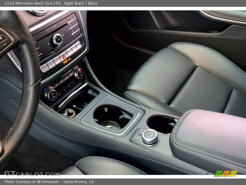 Night Black / Black 2019 Mercedes-Benz GLA 250