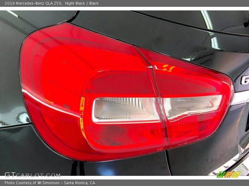 Night Black / Black 2019 Mercedes-Benz GLA 250