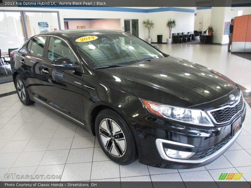 Front 3/4 View of 2013 Optima Hybrid LX