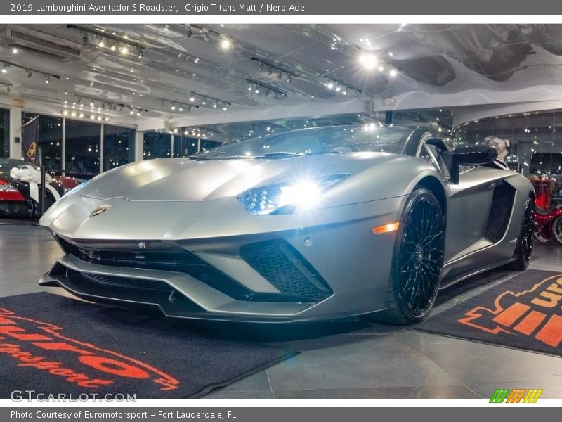 Grigio Titans Matt / Nero Ade 2019 Lamborghini Aventador S Roadster