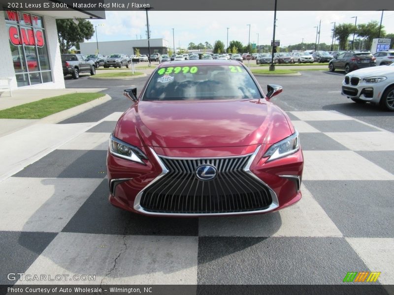 Matador Red Mica / Flaxen 2021 Lexus ES 300h