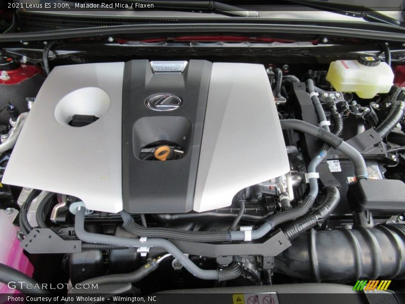 Matador Red Mica / Flaxen 2021 Lexus ES 300h