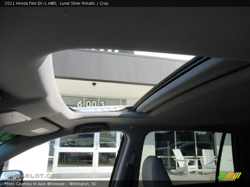 Lunar Silver Metallic / Gray 2021 Honda Pilot EX-L AWD