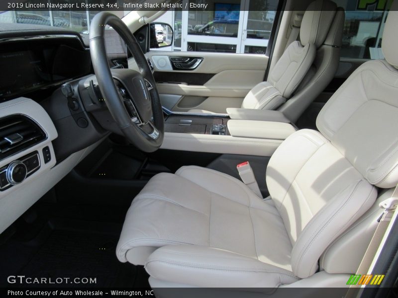 Infinite Black Metallic / Ebony 2019 Lincoln Navigator L Reserve 4x4