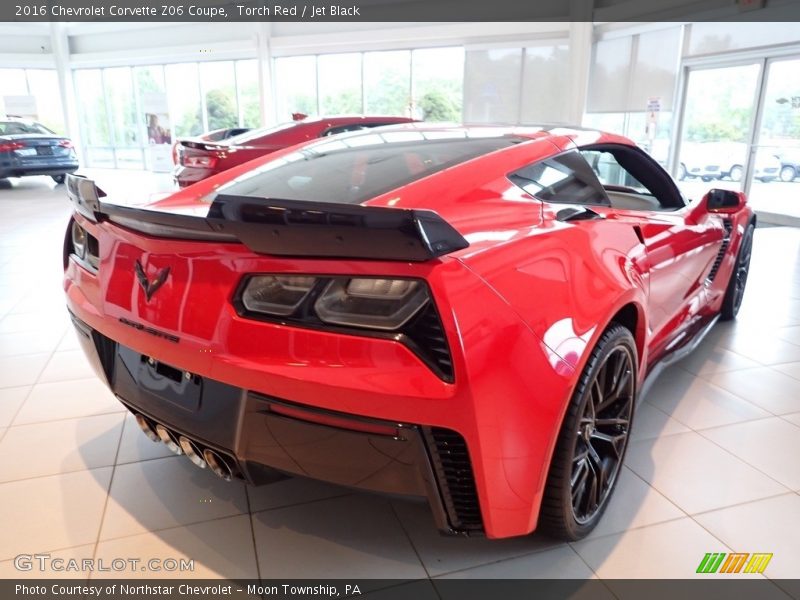 Torch Red / Jet Black 2016 Chevrolet Corvette Z06 Coupe