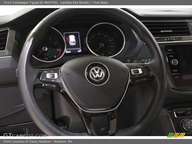 Cardinal Red Metallic / Titan Black 2019 Volkswagen Tiguan SE 4MOTION