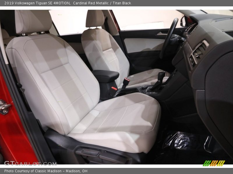 Cardinal Red Metallic / Titan Black 2019 Volkswagen Tiguan SE 4MOTION