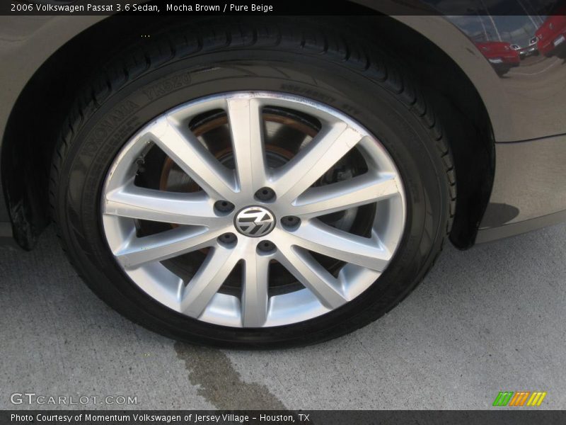 Mocha Brown / Pure Beige 2006 Volkswagen Passat 3.6 Sedan