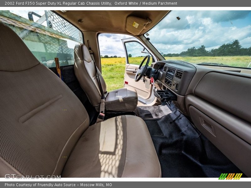 Front Seat of 2002 F350 Super Duty XL Regular Cab Chassis Utility