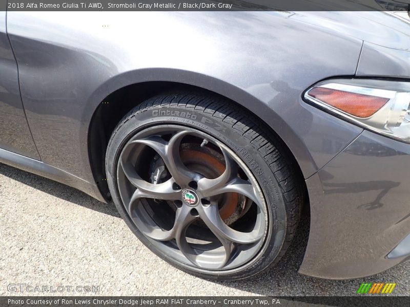 Stromboli Gray Metallic / Black/Dark Gray 2018 Alfa Romeo Giulia Ti AWD