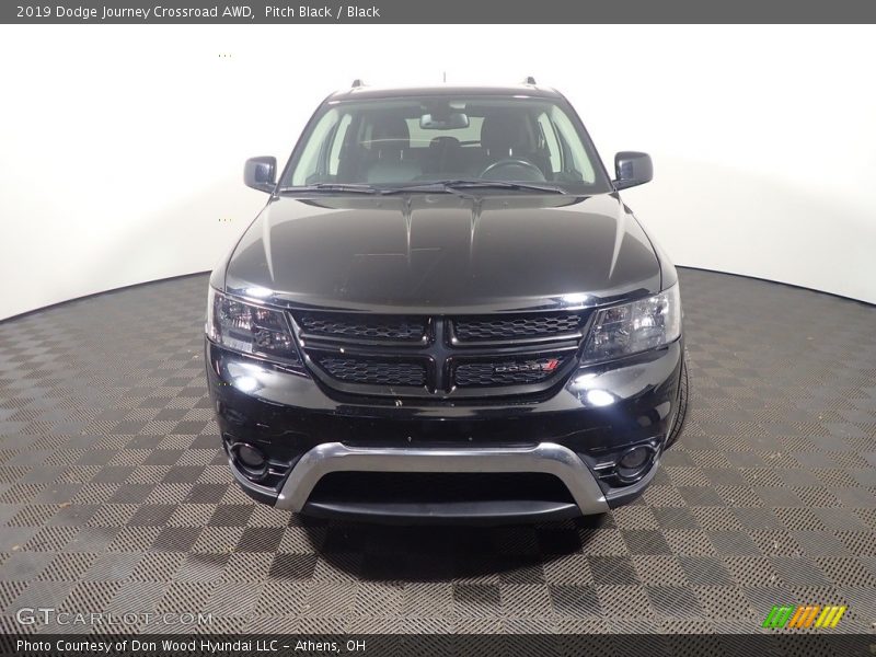 Pitch Black / Black 2019 Dodge Journey Crossroad AWD