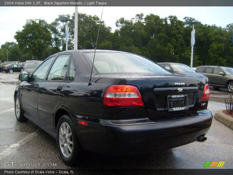Black Sapphire Metallic / Light Taupe 2004 Volvo S40 1.9T