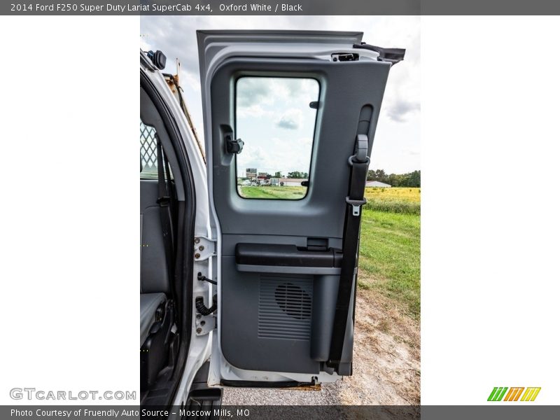 Oxford White / Black 2014 Ford F250 Super Duty Lariat SuperCab 4x4