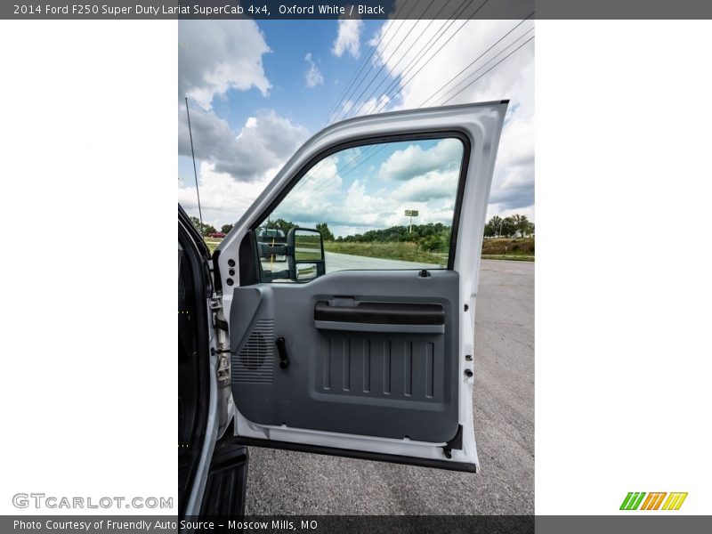 Oxford White / Black 2014 Ford F250 Super Duty Lariat SuperCab 4x4