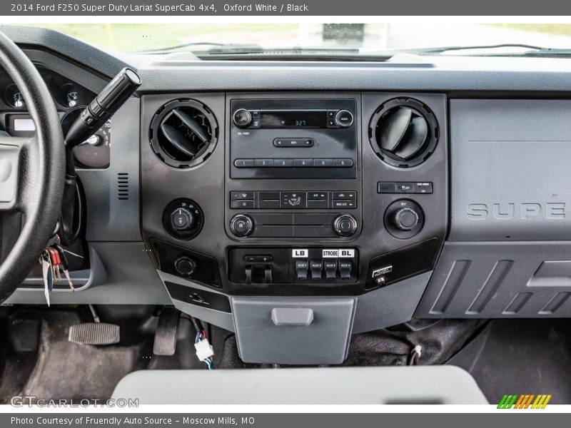 Oxford White / Black 2014 Ford F250 Super Duty Lariat SuperCab 4x4