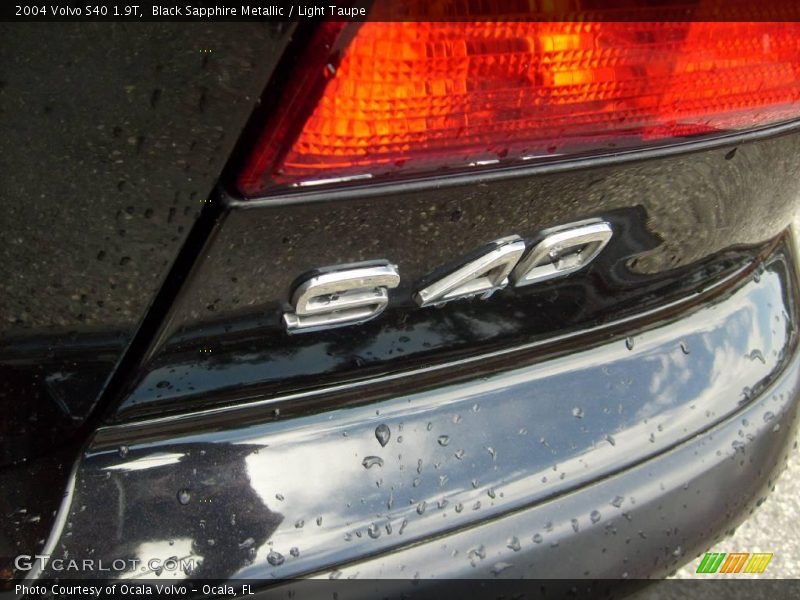 Black Sapphire Metallic / Light Taupe 2004 Volvo S40 1.9T