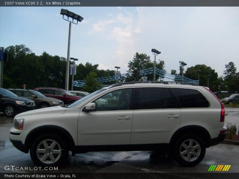 Ice White / Graphite 2007 Volvo XC90 3.2