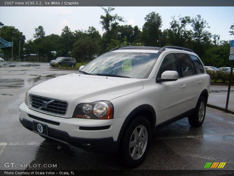 Ice White / Graphite 2007 Volvo XC90 3.2