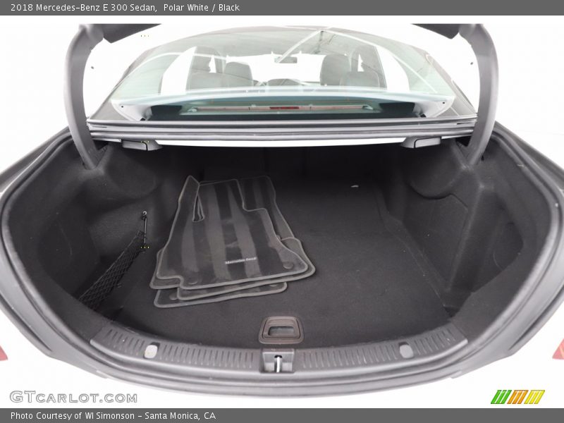 Polar White / Black 2018 Mercedes-Benz E 300 Sedan