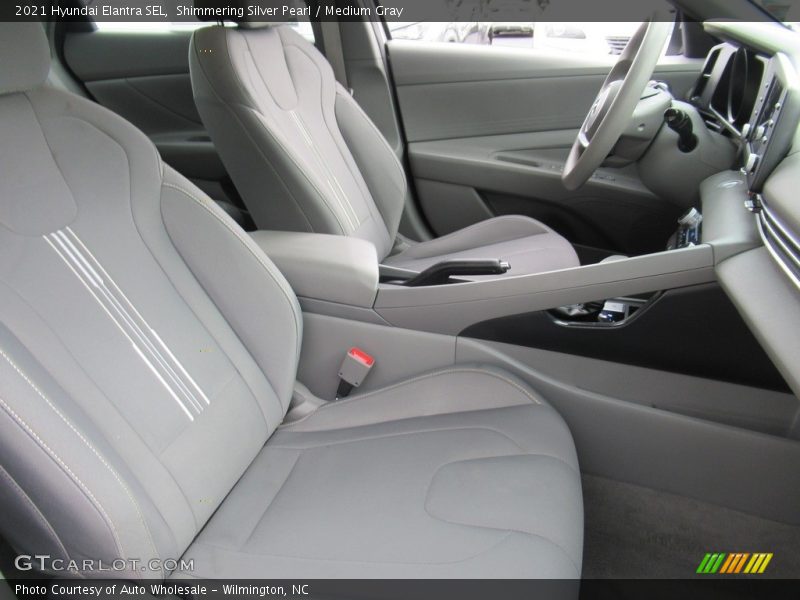 Shimmering Silver Pearl / Medium Gray 2021 Hyundai Elantra SEL