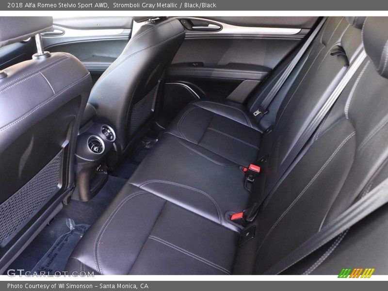 Stromboli Gray Metallic / Black/Black 2018 Alfa Romeo Stelvio Sport AWD