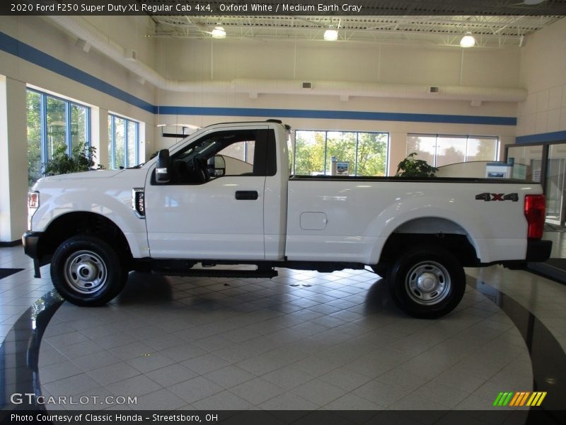 Oxford White / Medium Earth Gray 2020 Ford F250 Super Duty XL Regular Cab 4x4