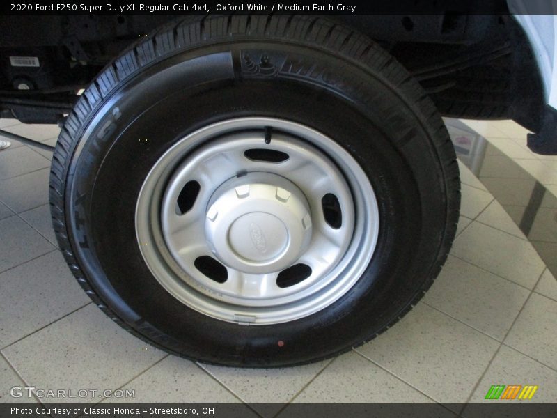 Oxford White / Medium Earth Gray 2020 Ford F250 Super Duty XL Regular Cab 4x4