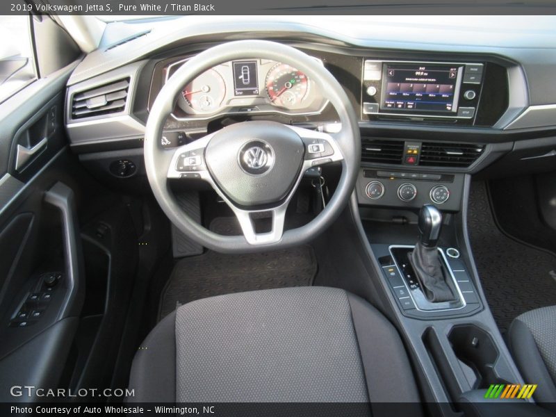 Pure White / Titan Black 2019 Volkswagen Jetta S
