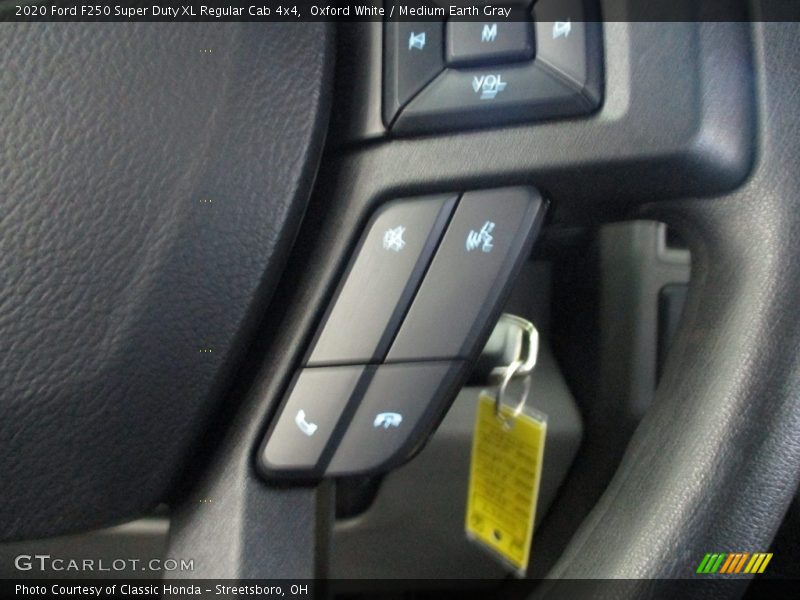 Oxford White / Medium Earth Gray 2020 Ford F250 Super Duty XL Regular Cab 4x4