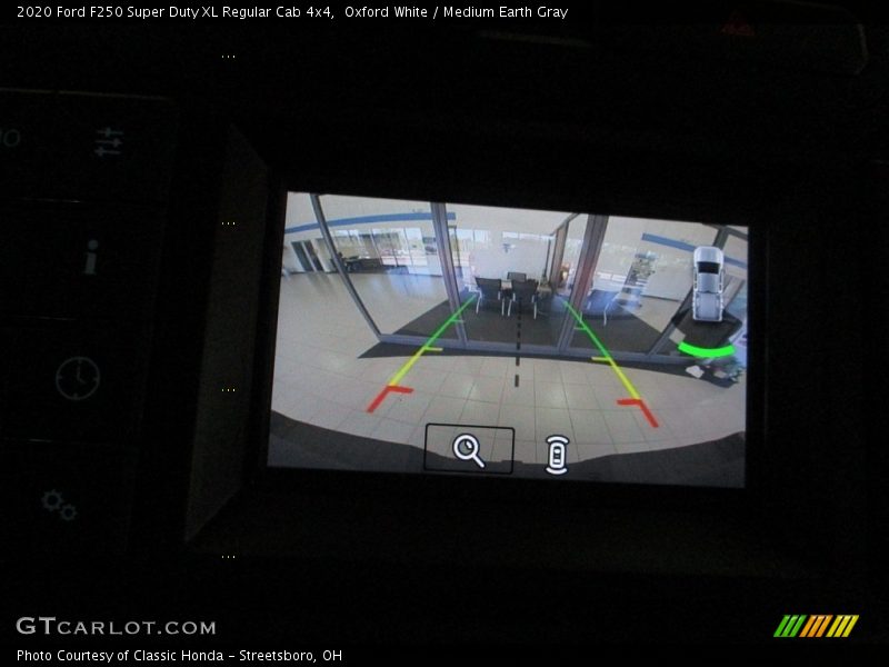 Oxford White / Medium Earth Gray 2020 Ford F250 Super Duty XL Regular Cab 4x4