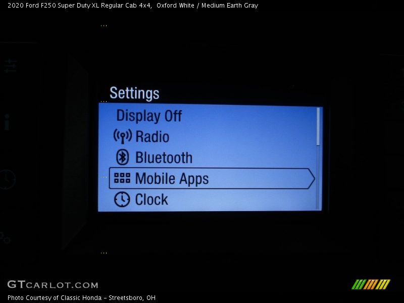 Oxford White / Medium Earth Gray 2020 Ford F250 Super Duty XL Regular Cab 4x4