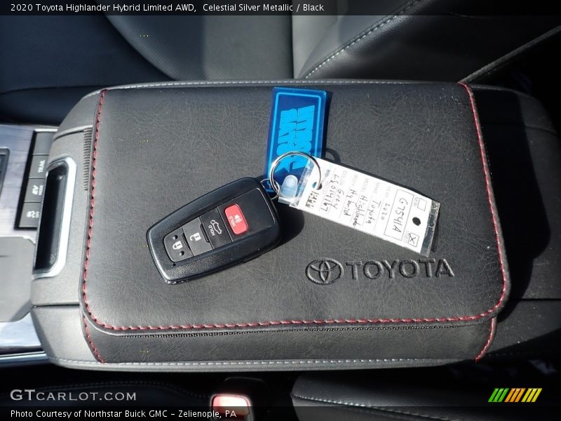 Celestial Silver Metallic / Black 2020 Toyota Highlander Hybrid Limited AWD