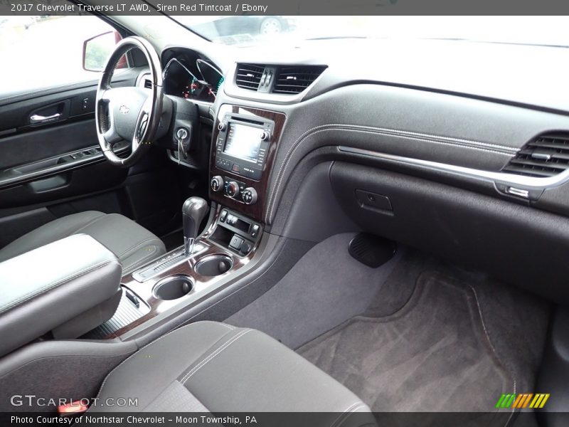Siren Red Tintcoat / Ebony 2017 Chevrolet Traverse LT AWD