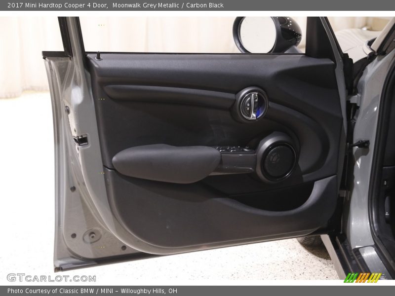 Moonwalk Grey Metallic / Carbon Black 2017 Mini Hardtop Cooper 4 Door