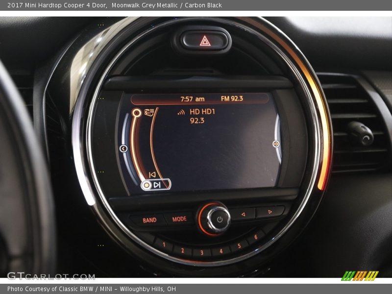 Moonwalk Grey Metallic / Carbon Black 2017 Mini Hardtop Cooper 4 Door